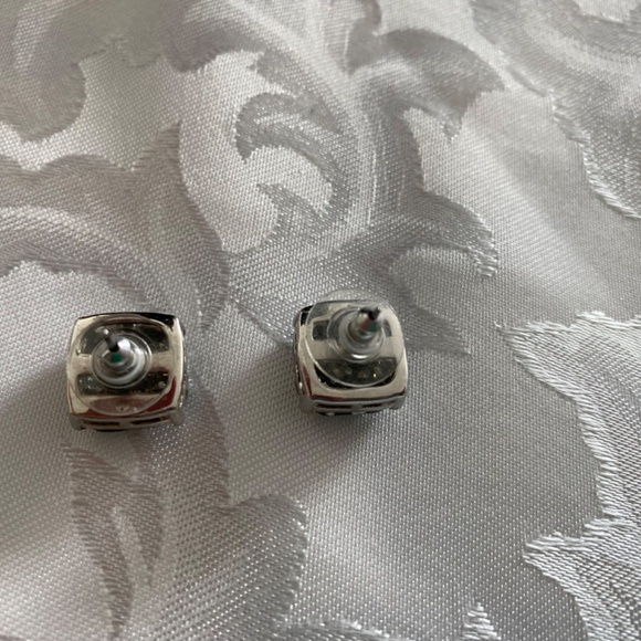 Kate Spade NY silver-tone square sparkle glitter earrings - Picture 5 of 5